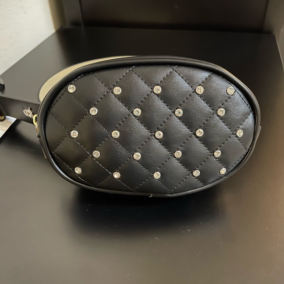 Embellished Steve Madden Pintuck Belt Bag Size Large NWT!!! - Picture 6 of 11